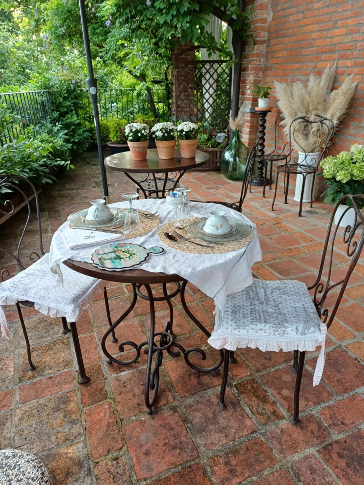 Tenuta Degli Angeli Rossi Asti Buitenkant foto