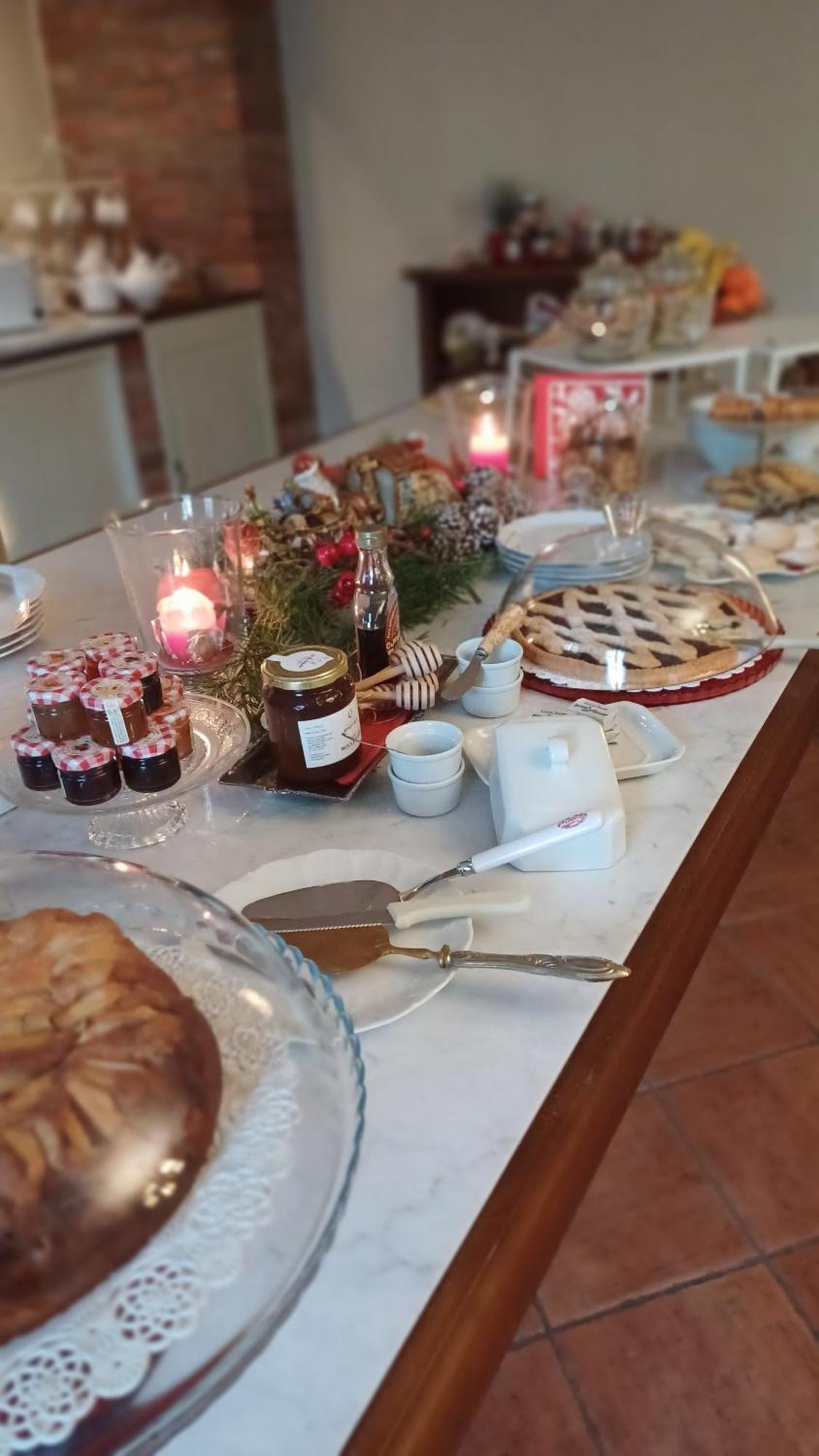 Tenuta Degli Angeli Rossi Asti Buitenkant foto