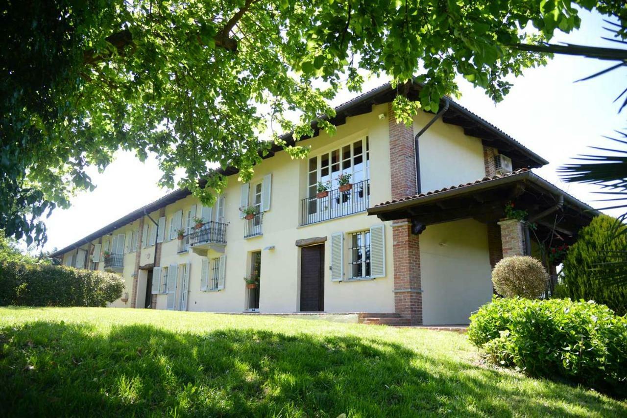Tenuta Degli Angeli Rossi Asti Buitenkant foto