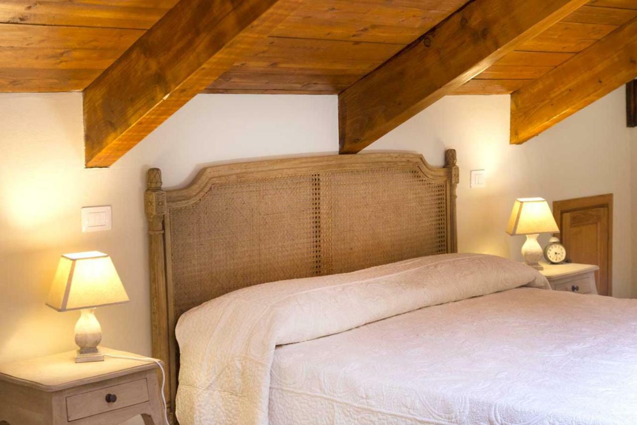 Tenuta Degli Angeli Rossi Asti Buitenkant foto