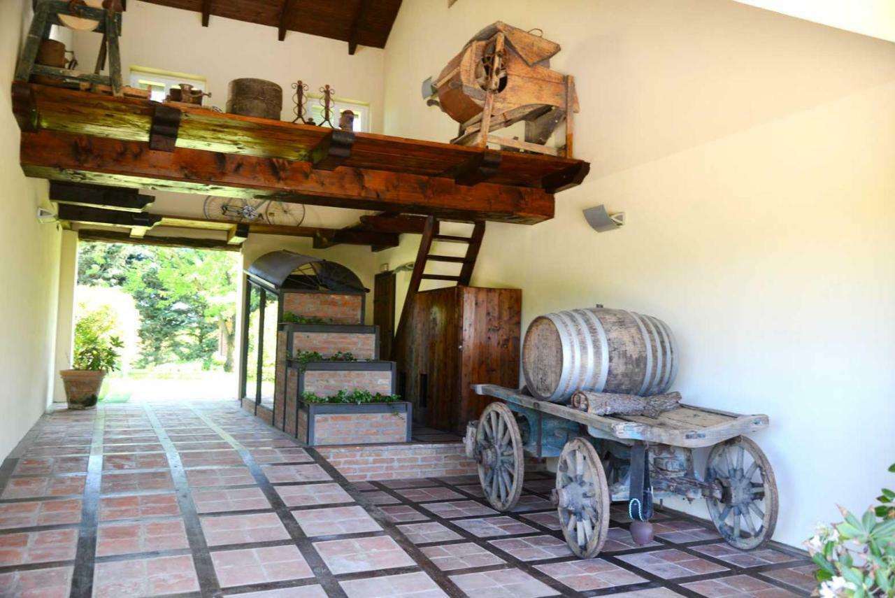 Tenuta Degli Angeli Rossi Asti Buitenkant foto