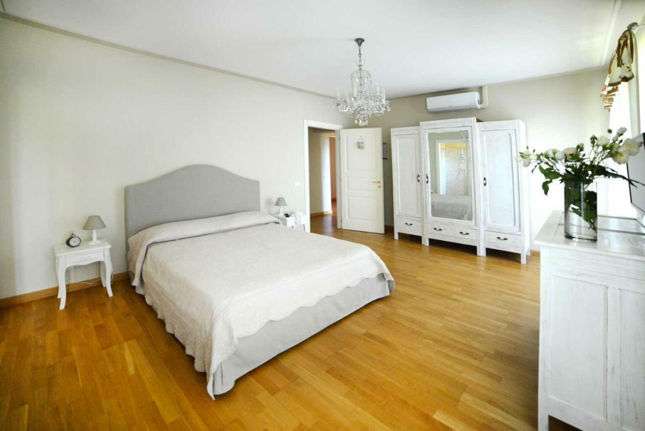 Tenuta Degli Angeli Rossi Asti Buitenkant foto