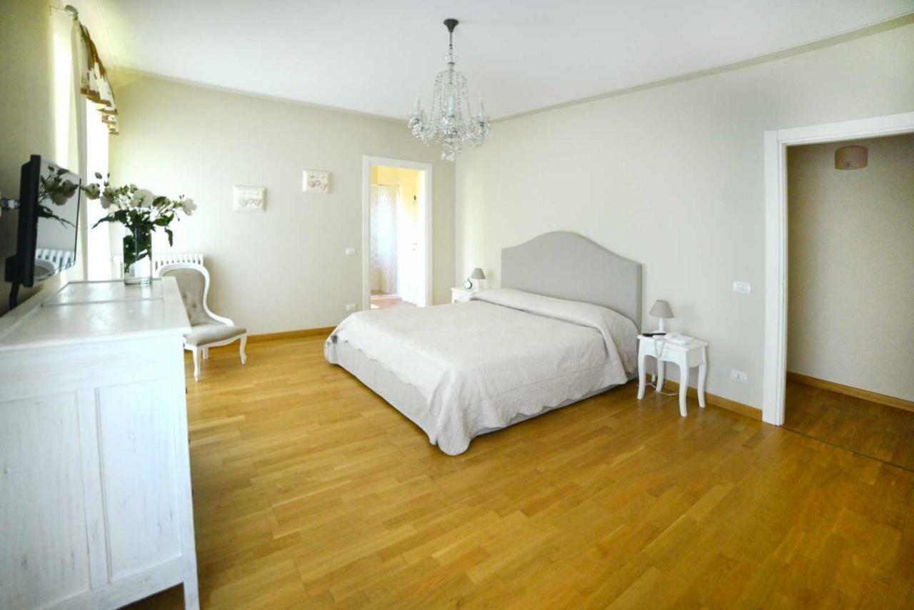 Tenuta Degli Angeli Rossi Asti Buitenkant foto