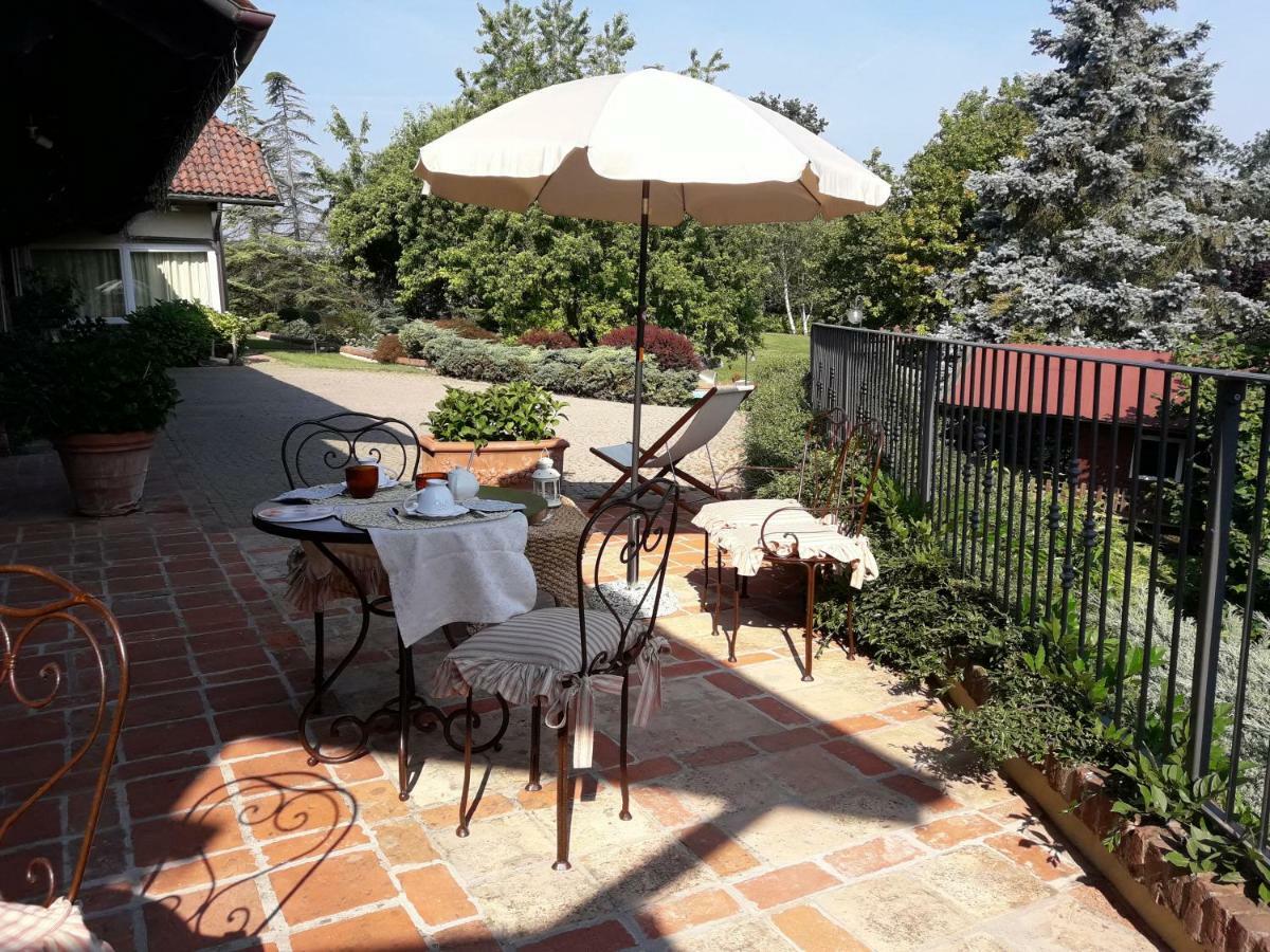 Tenuta Degli Angeli Rossi Asti Buitenkant foto